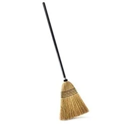 O-Cedar Heavy Duty Corn Broom | Commercial-Grade Indoor And Outdoor Broom To Sweep & Clean Hard Floors| Sturdy Wooden Handle For Strength & Durability, Yellow, Black, 1 Count -Household Cleaning Supply Store 31Zbfx8jnML