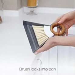 Full Circle And Brush Set, White Tiny Team Mini Dustpan