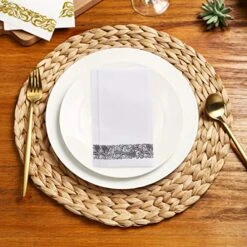 Foraineam 100 Pack Disposable Hand Towels Linen-Feel Hand Napkins - Decorative Floral Paper Guest Towels -Household Cleaning Supply Store 51mimKFfpQL